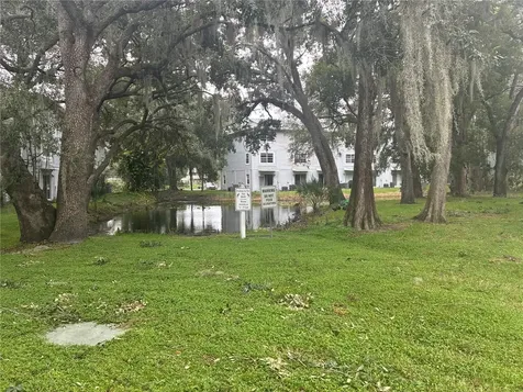 7193 E Bank Drive Tampa FL 33617