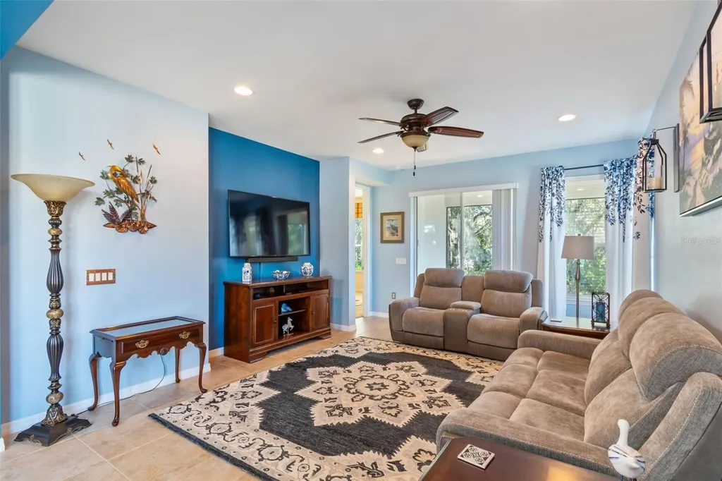1689 Trabuco Canyon Court Kissimmee FL 34759
