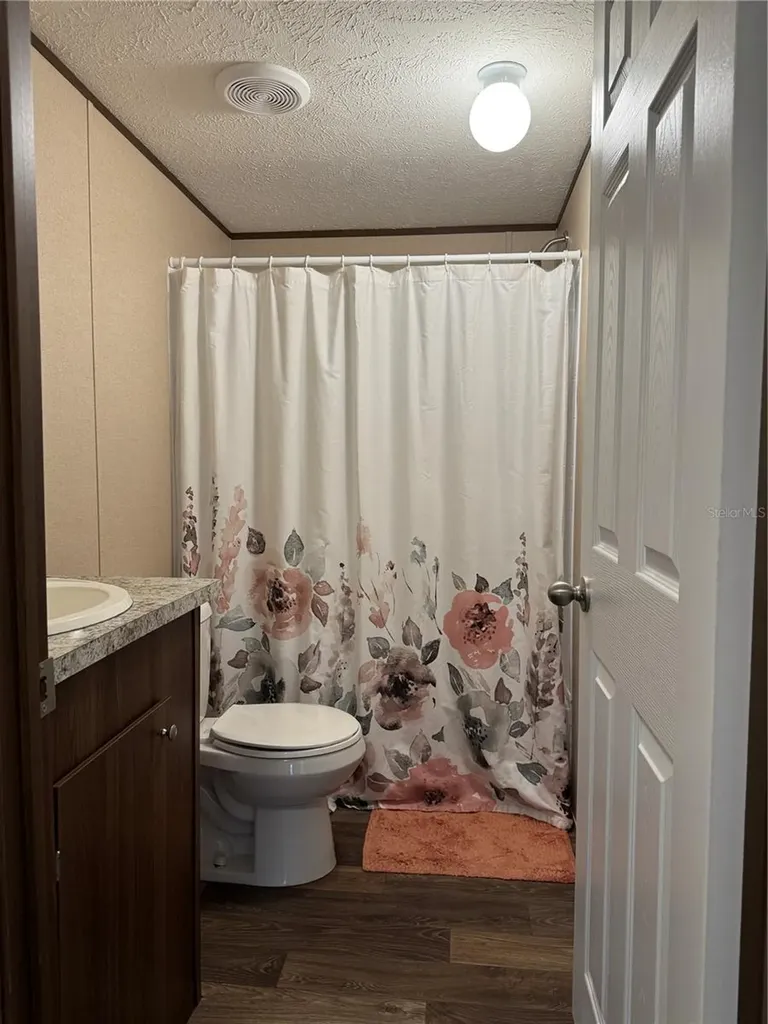18472 SE 58th Place Ocklawaha FL 32179