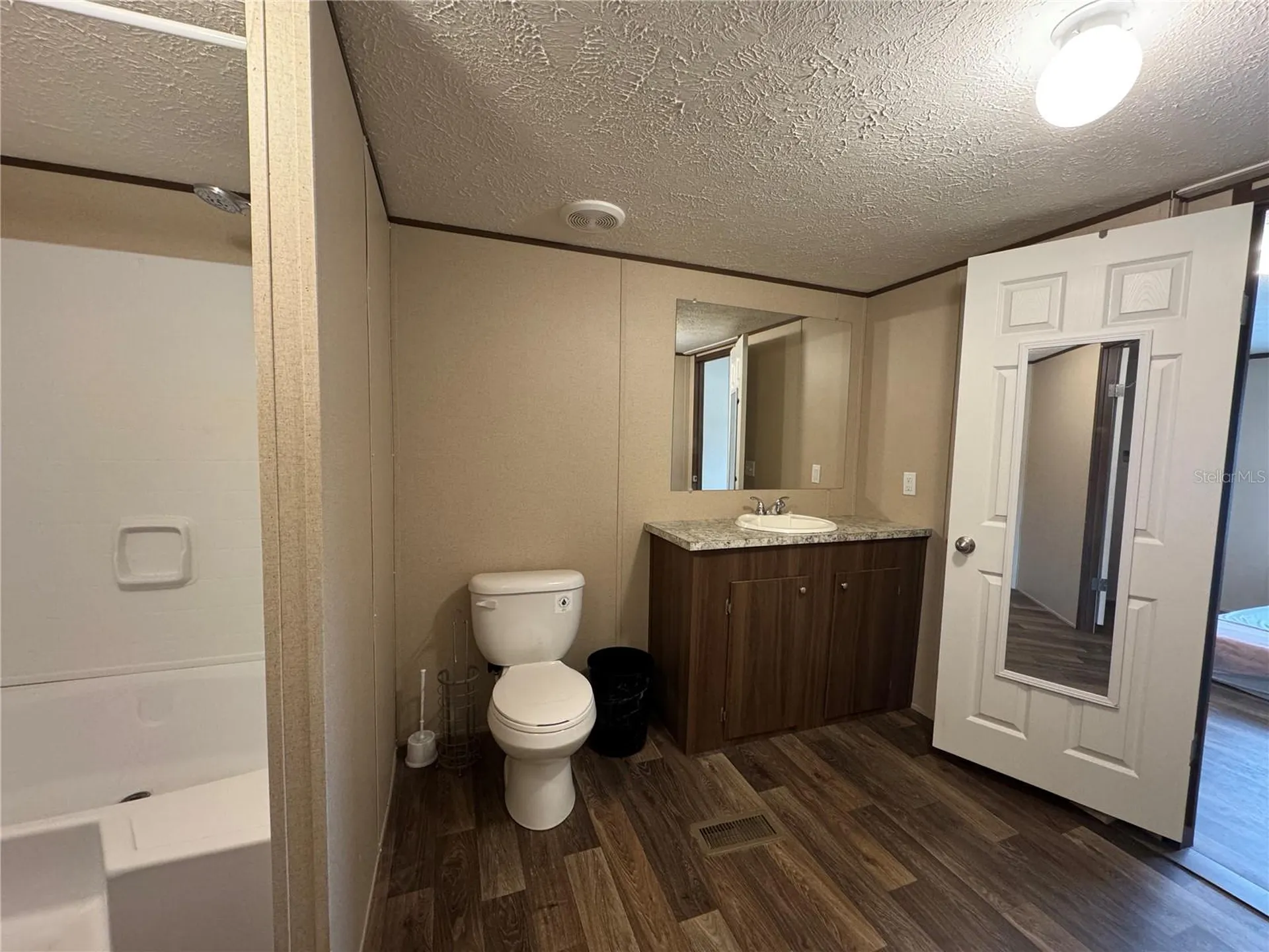 18472 SE 58th Place Ocklawaha FL 32179