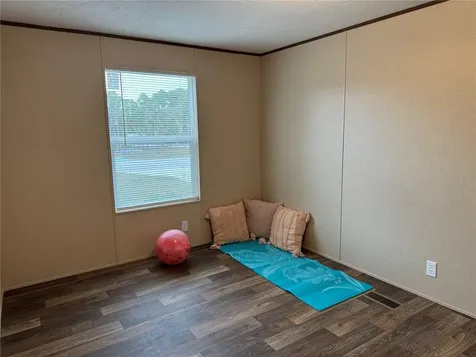 18472 SE 58th Place Ocklawaha FL 32179