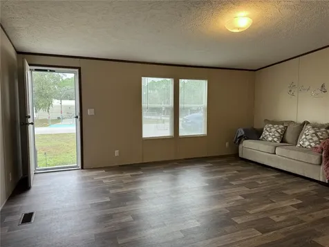 18472 SE 58th Place Ocklawaha FL 32179