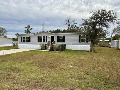 18472 SE 58th Place Ocklawaha FL 32179