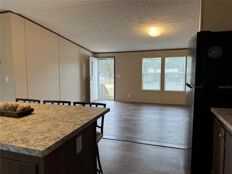 18472 SE 58th Place Ocklawaha FL 32179