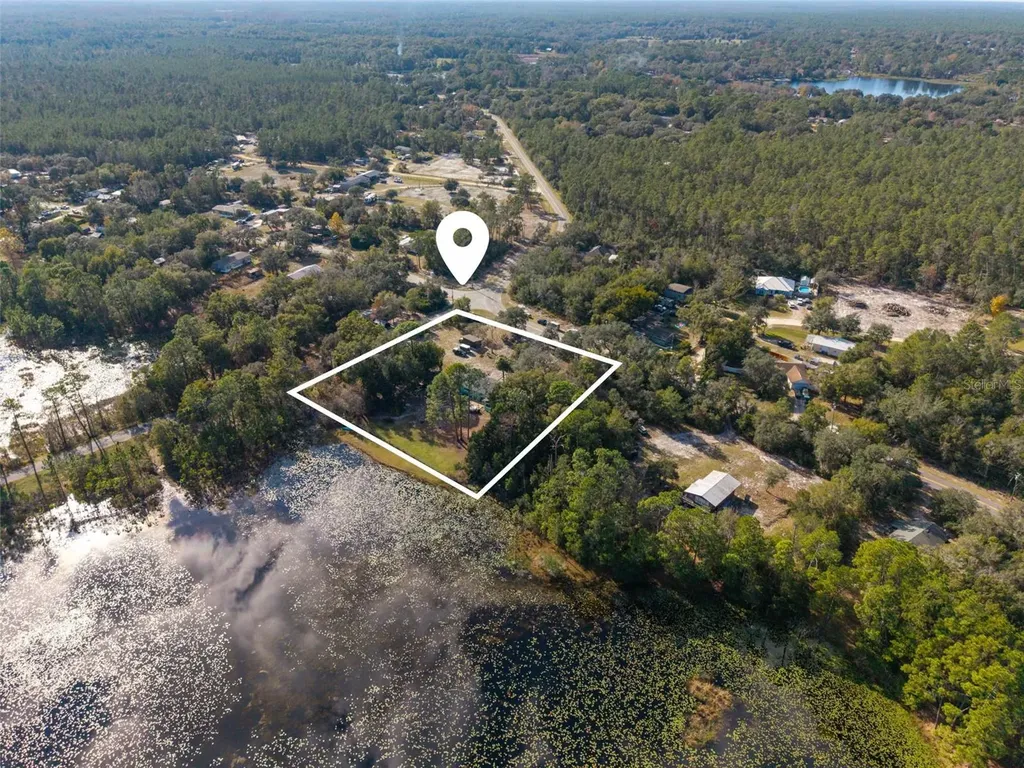26310 Fishermans Road Paisley FL 32767