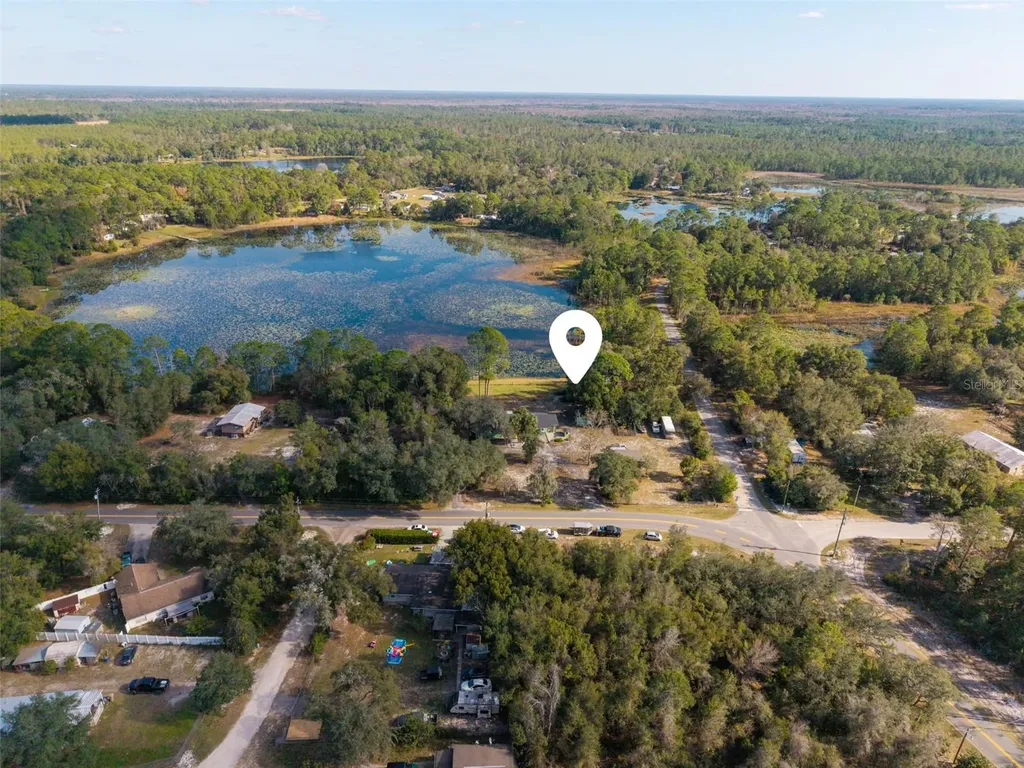 26310 Fishermans Road Paisley FL 32767