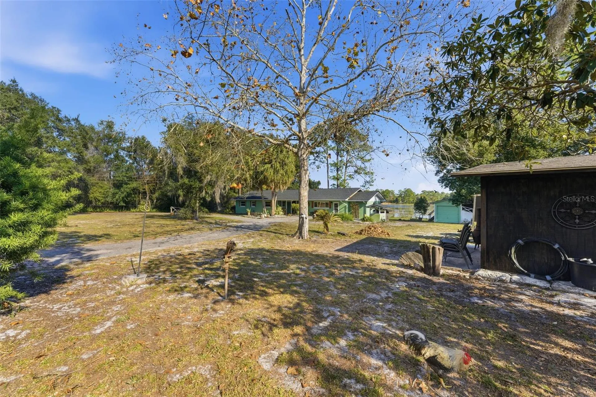 26310 Fishermans Road Paisley FL 32767
