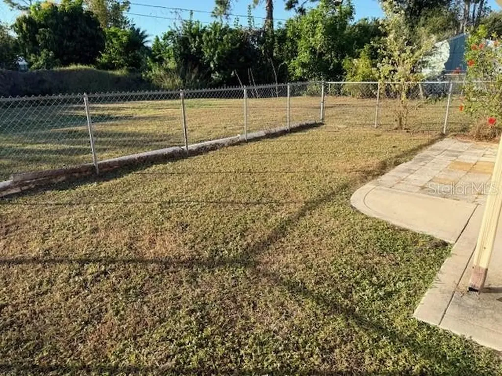 11069 Vanessa Avenue Englewood FL 34224