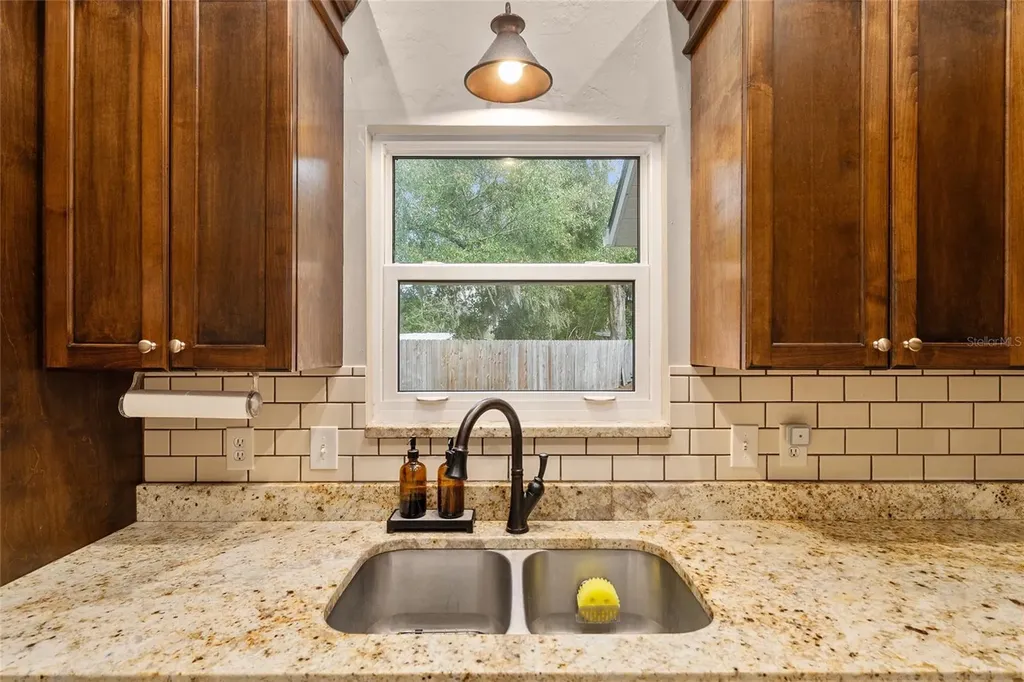 3515 NW 39th Place Gainesville FL 32605