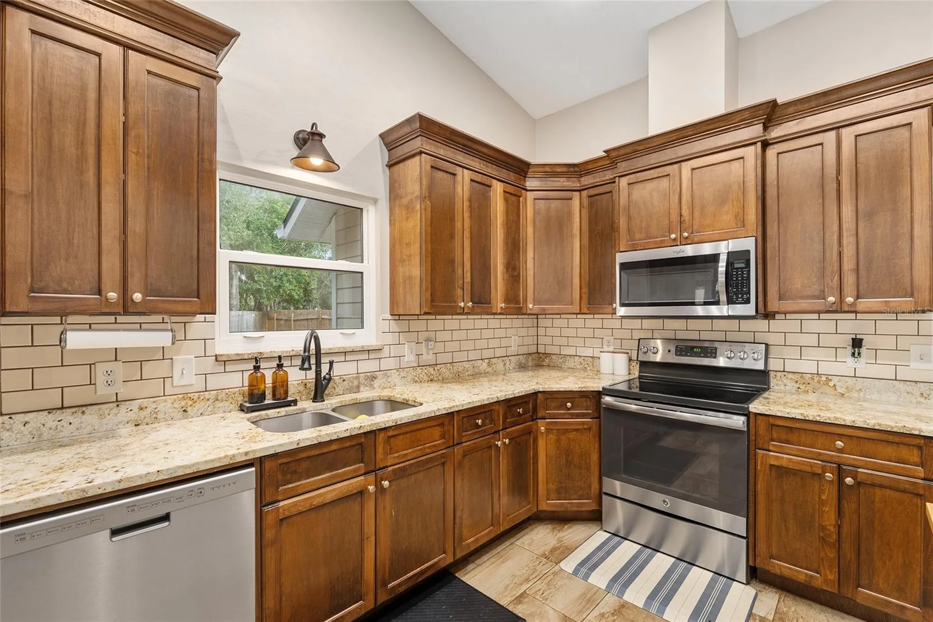 3515 NW 39th Place Gainesville FL 32605
