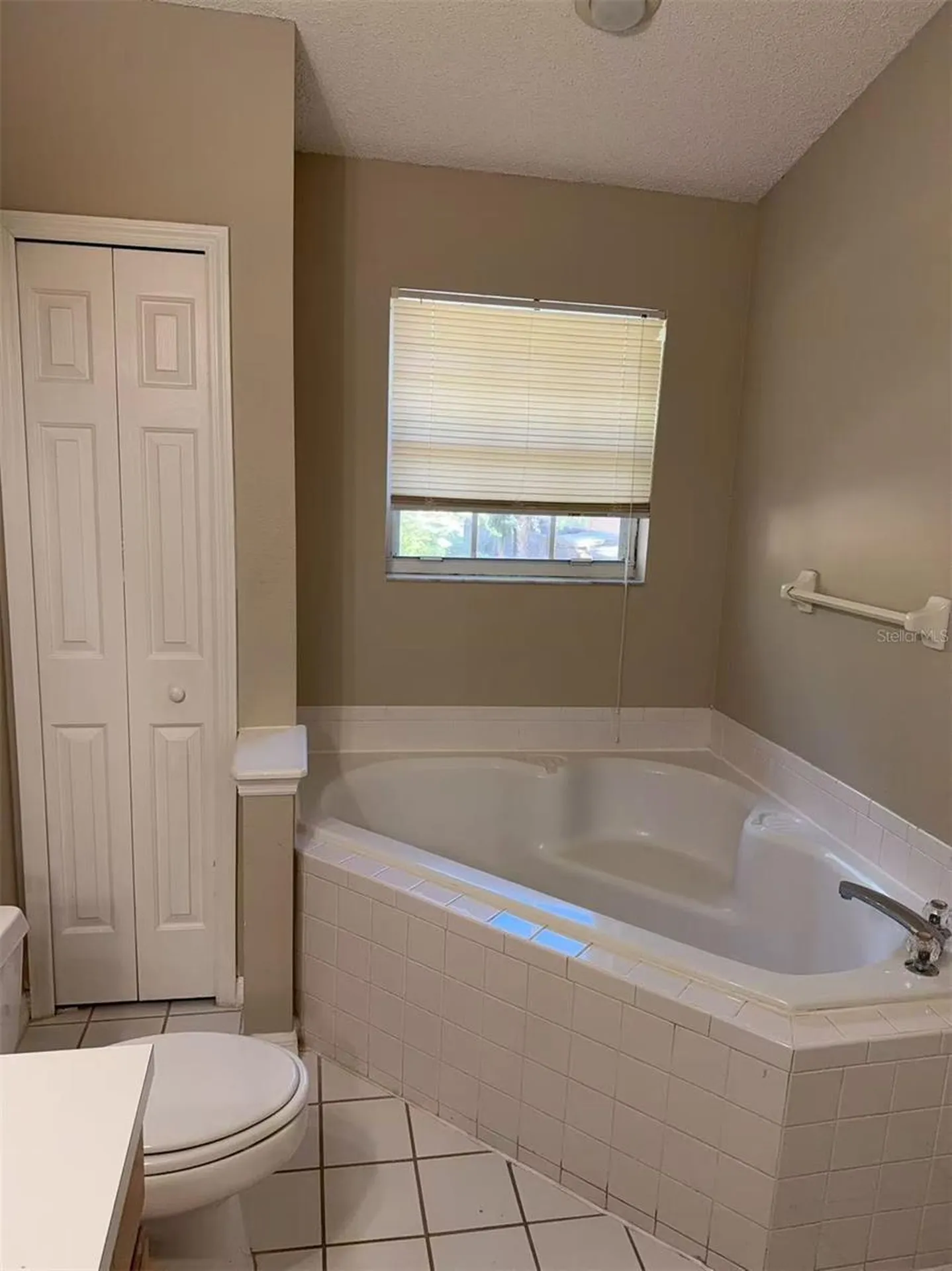 1206 N Fairway Drive Apopka FL 32712