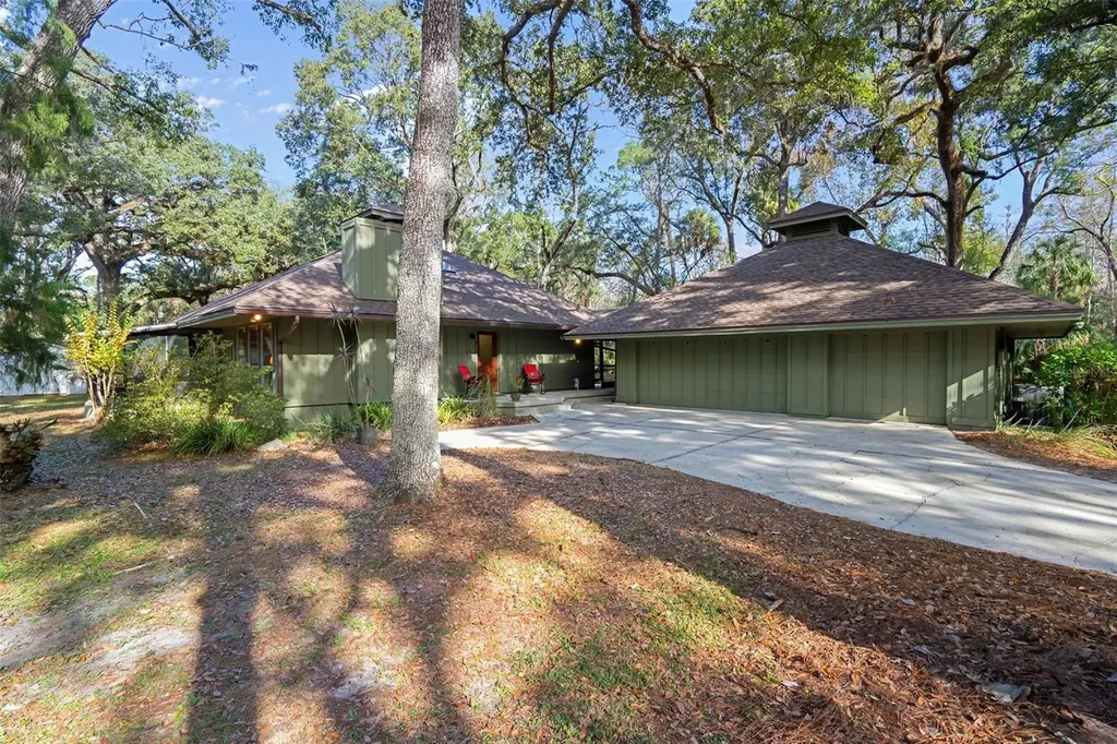 8725 Quail Run Drive Wesley Chapel FL 33544