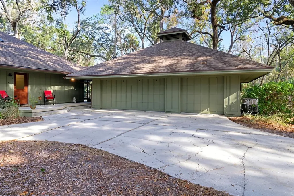 8725 Quail Run Drive Wesley Chapel FL 33544