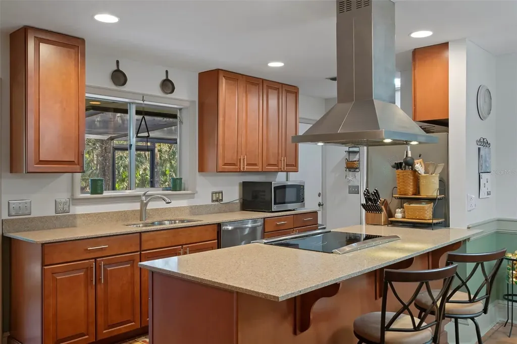8725 Quail Run Drive Wesley Chapel FL 33544