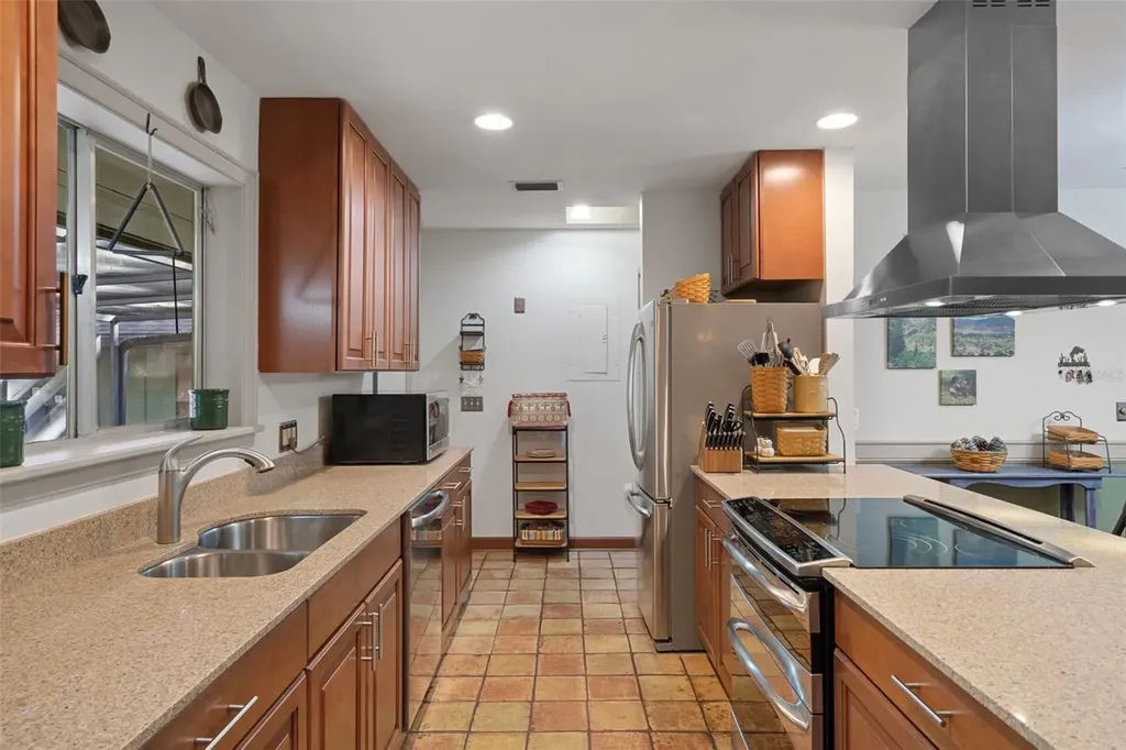 8725 Quail Run Drive Wesley Chapel FL 33544