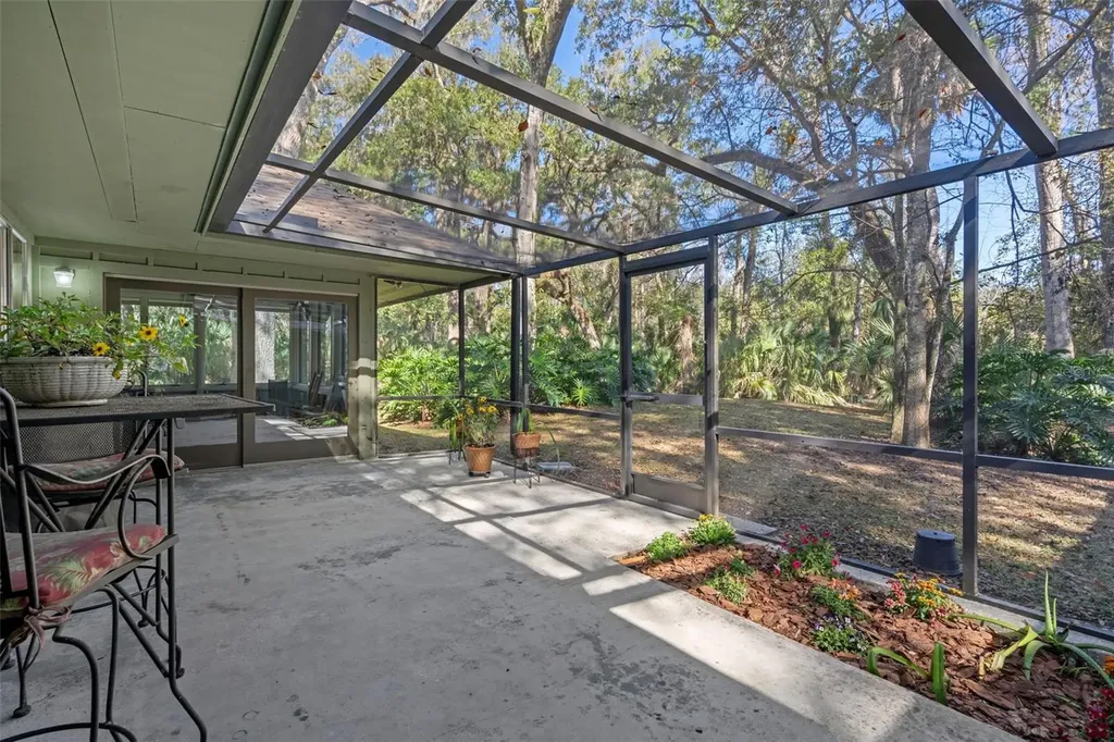 8725 Quail Run Drive Wesley Chapel FL 33544
