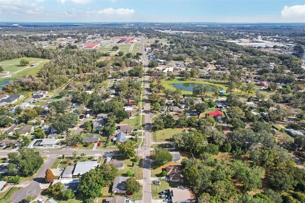 3501 W Reynolds Street Plant City FL 33563