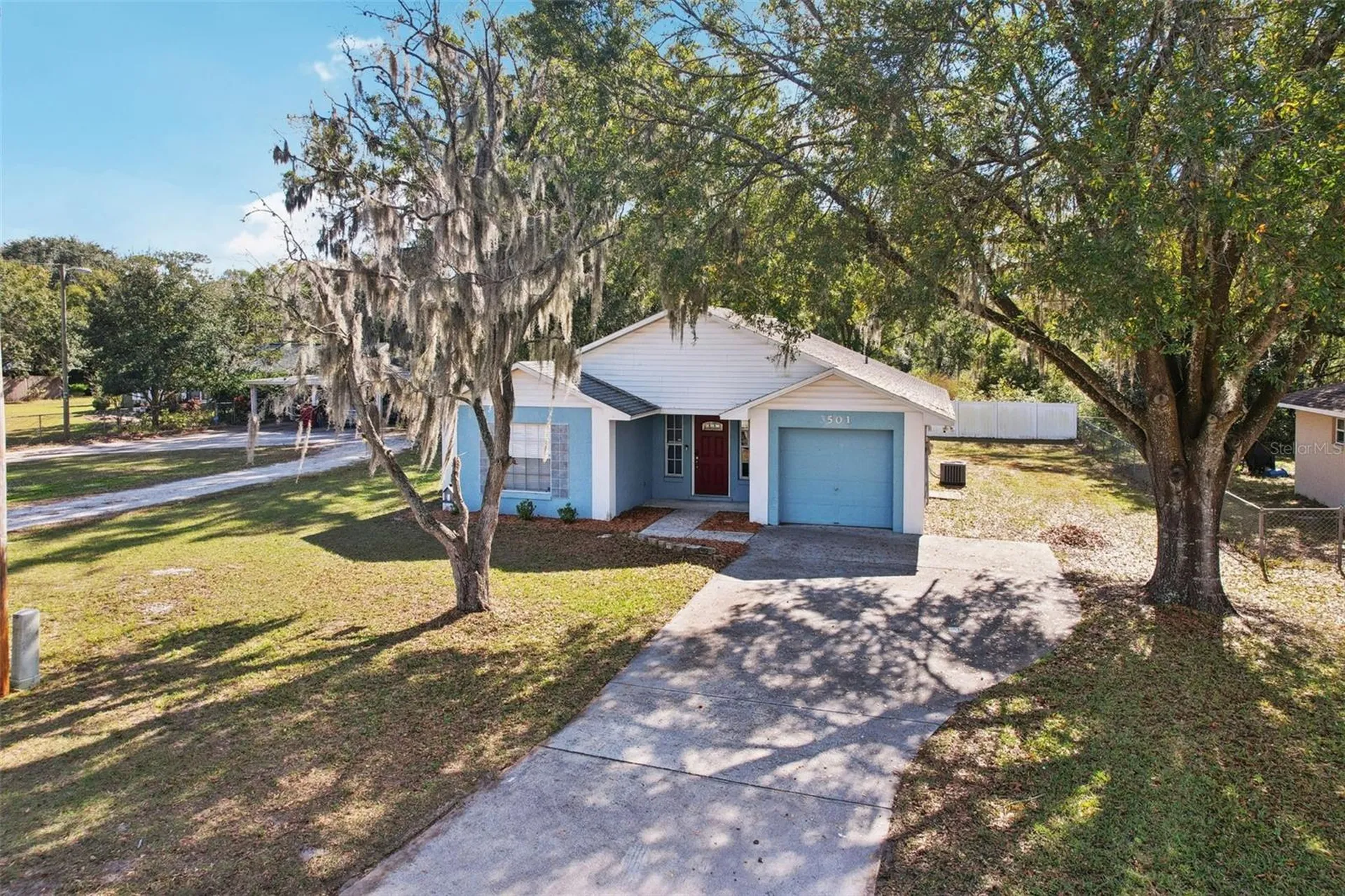 3501 W Reynolds Street Plant City FL 33563
