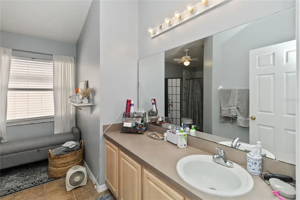 10844 Flycast Circle Orlando FL 32825