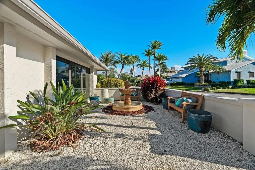 5791 Westshore Drive New Port Richey FL 34652