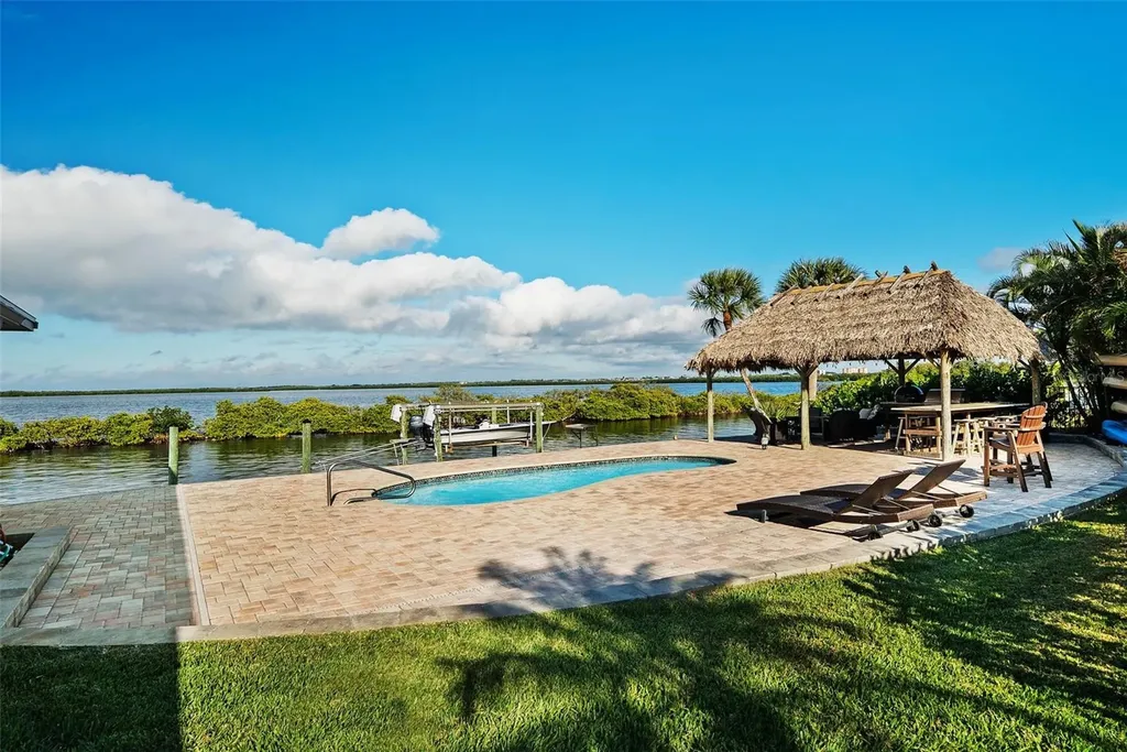 5791 Westshore Drive New Port Richey FL 34652