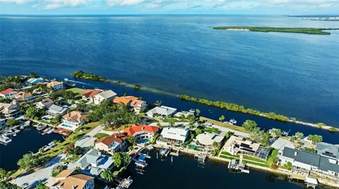 5791 Westshore Drive New Port Richey FL 34652