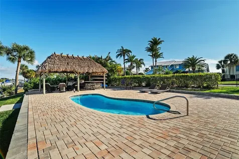 5791 Westshore Drive New Port Richey FL 34652