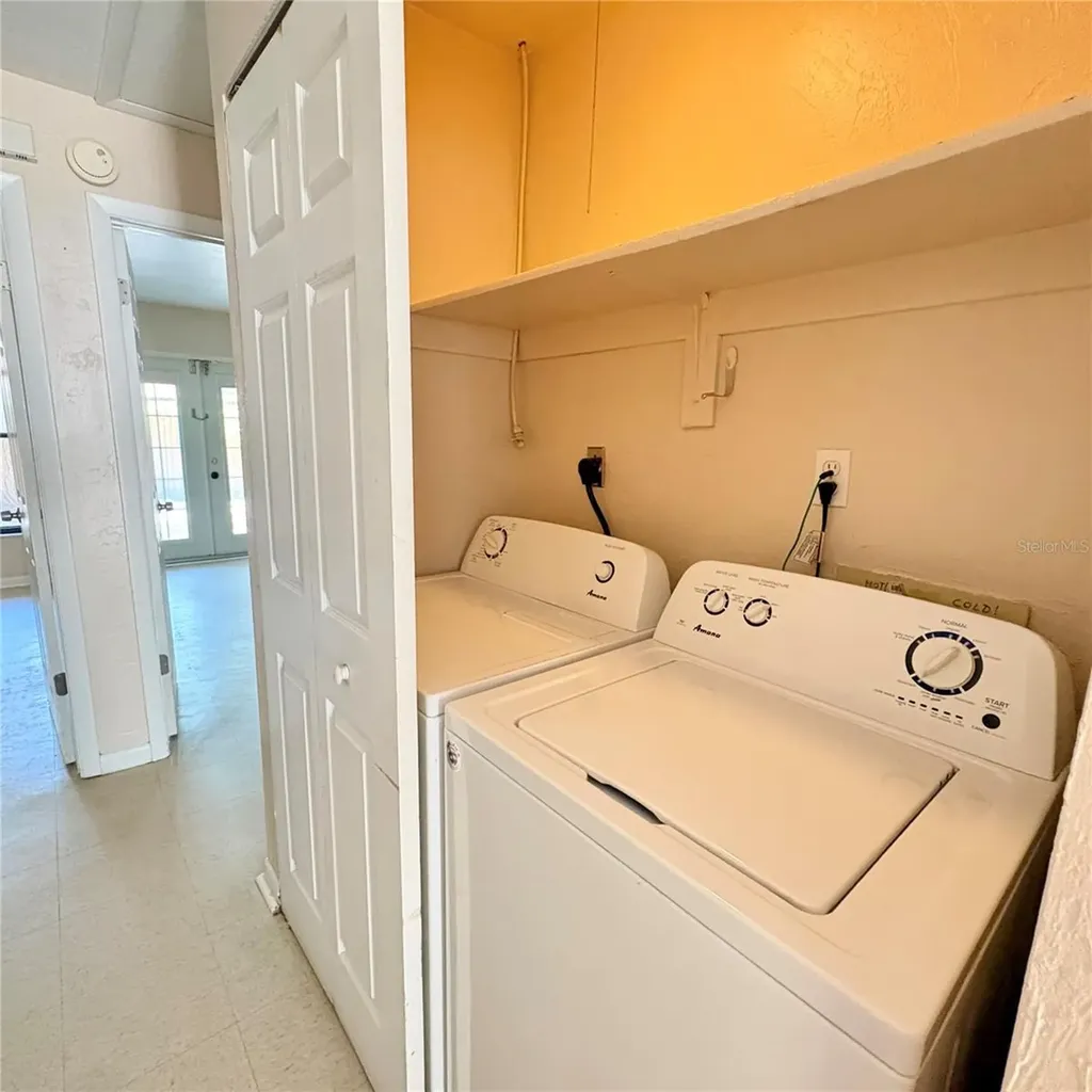 7011 SW 17th Place Gainesville FL 32607