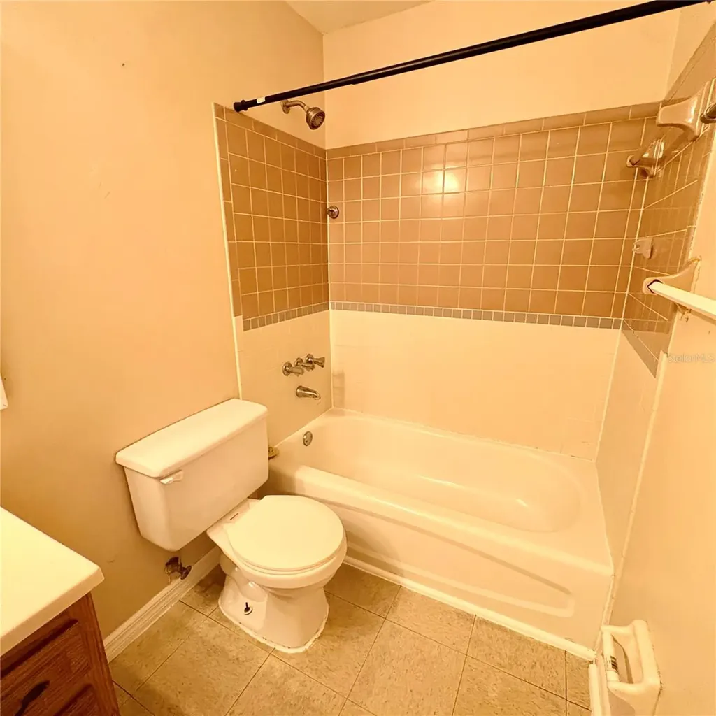 7011 SW 17th Place Gainesville FL 32607