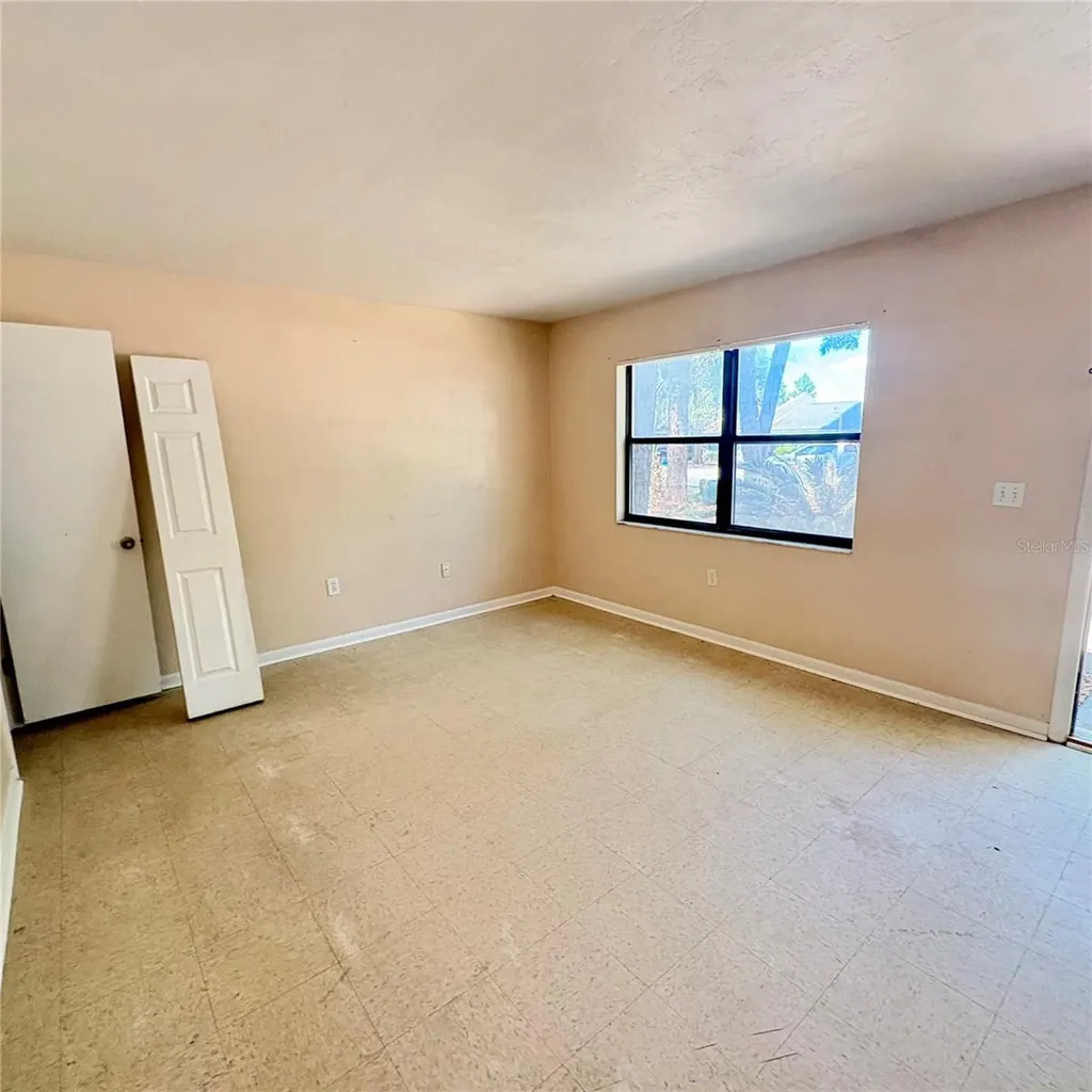 7011 SW 17th Place Gainesville FL 32607
