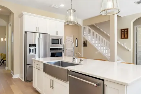 2576 Wood Street Sarasota FL 34237