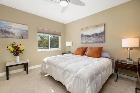 2576 Wood Street Sarasota FL 34237