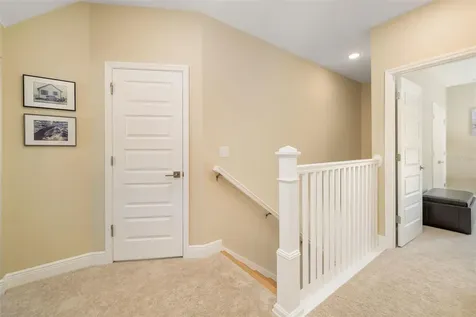 2576 Wood Street Sarasota FL 34237