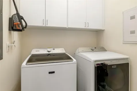 2576 Wood Street Sarasota FL 34237