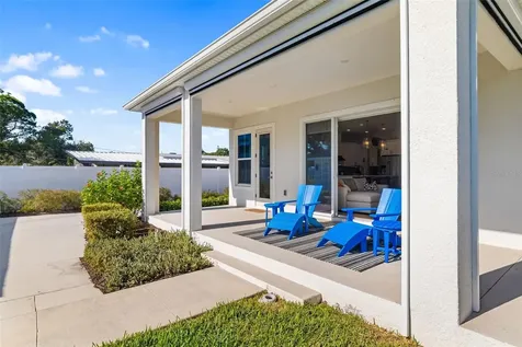 2576 Wood Street Sarasota FL 34237