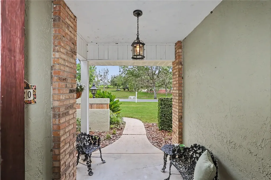 1020 SW 32nd Lane Ocala FL 34471