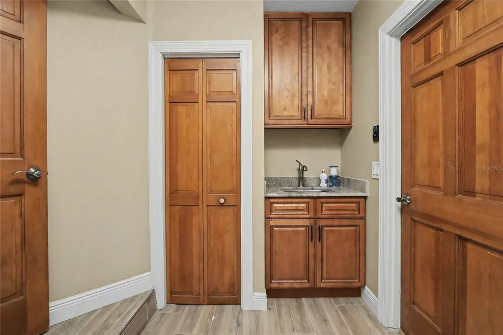 1020 SW 32nd Lane Ocala FL 34471