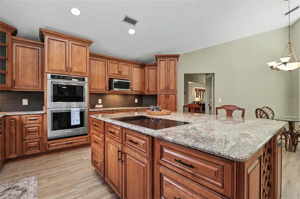 1020 SW 32nd Lane Ocala FL 34471