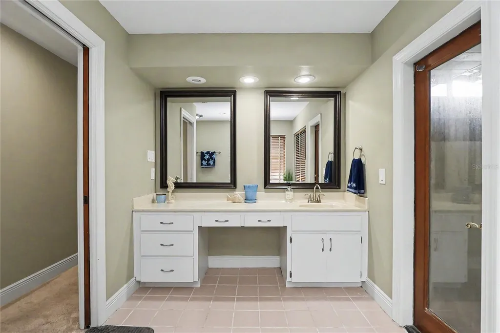1020 SW 32nd Lane Ocala FL 34471