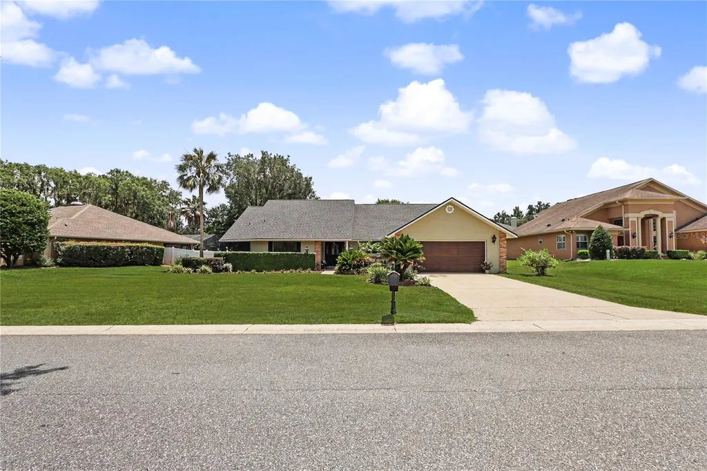 1020 SW 32nd Lane Ocala FL 34471