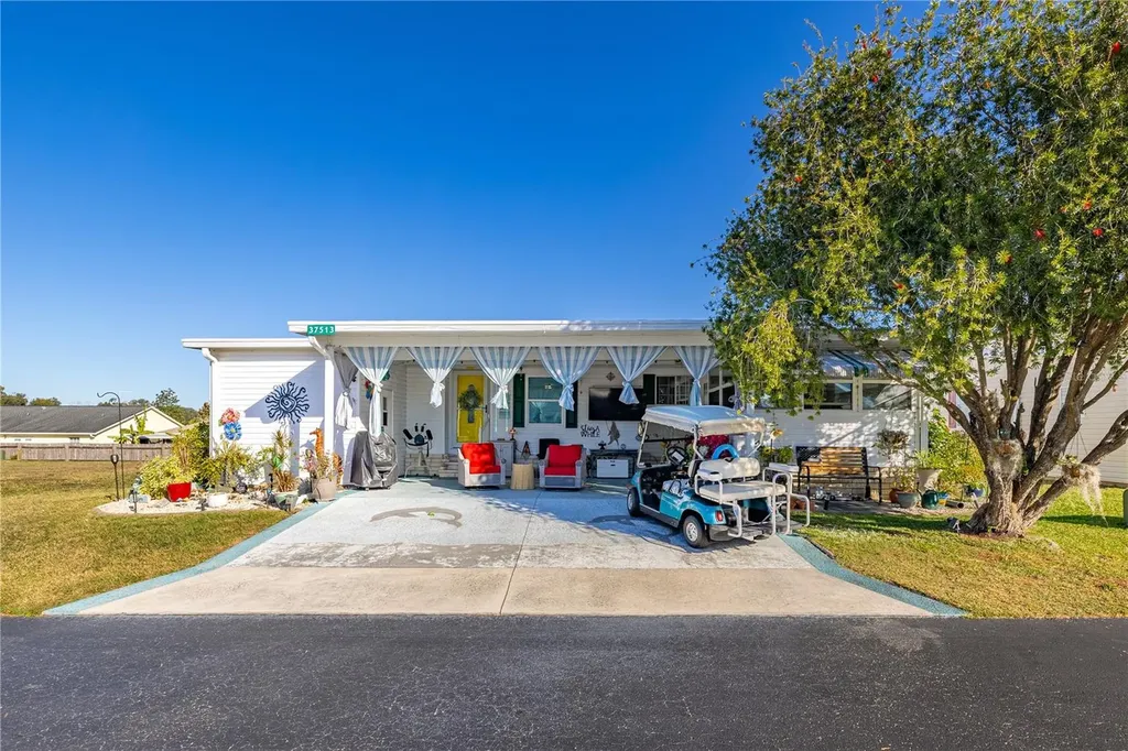 37513 Campo Avenue Zephyrhills FL 33541