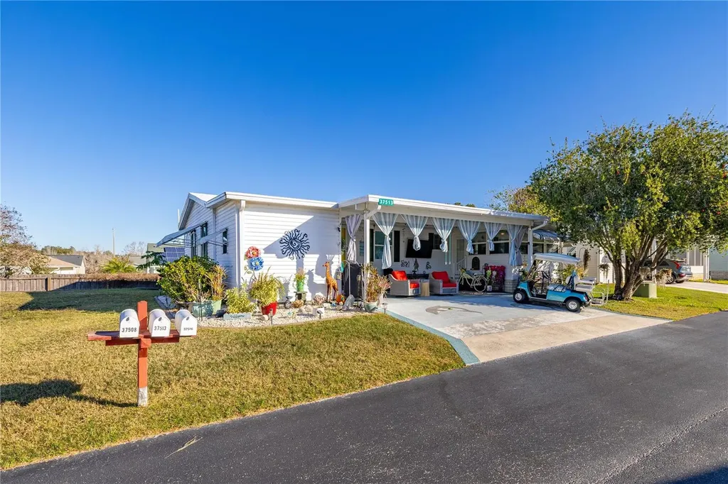 37513 Campo Avenue Zephyrhills FL 33541