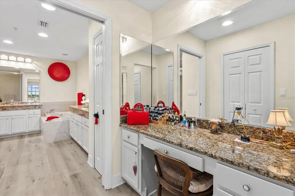 5100 Jessie Harbor Drive Osprey FL 34229