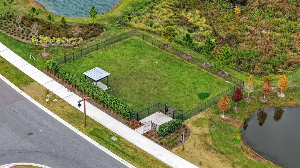 3842 Sunny Spring Street Plant City FL 33565