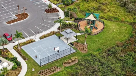 3842 Sunny Spring Street Plant City FL 33565