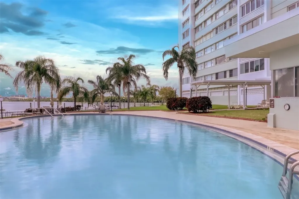 31 Island Way Clearwater Beach FL 33767
