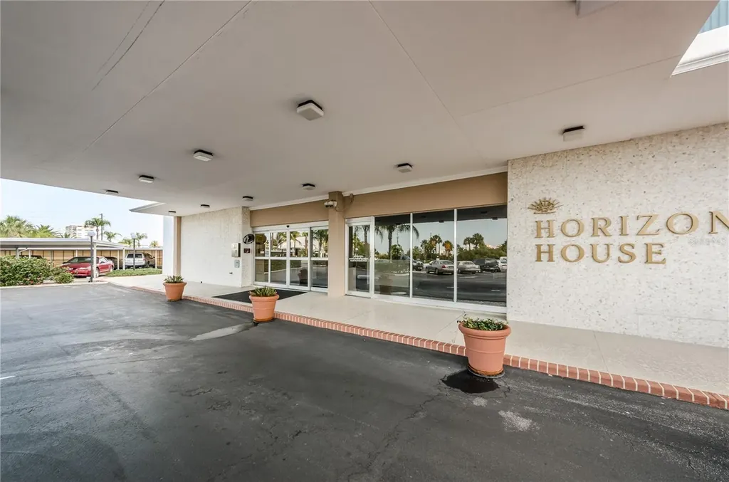 31 Island Way Clearwater Beach FL 33767