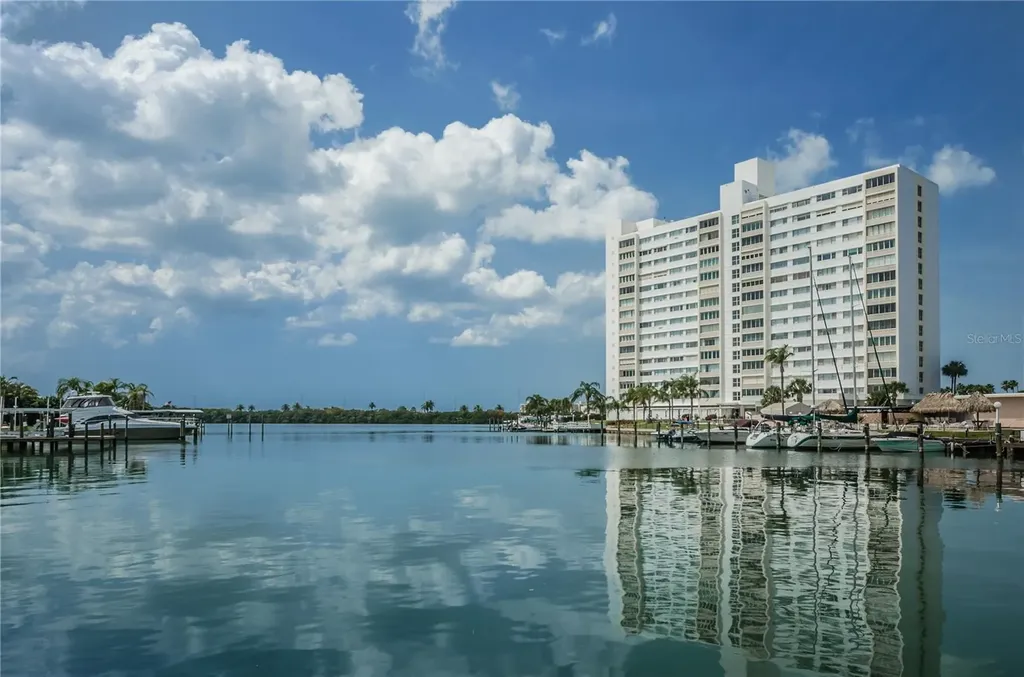 31 Island Way Clearwater Beach FL 33767
