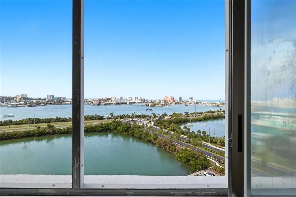 31 Island Way Clearwater Beach FL 33767