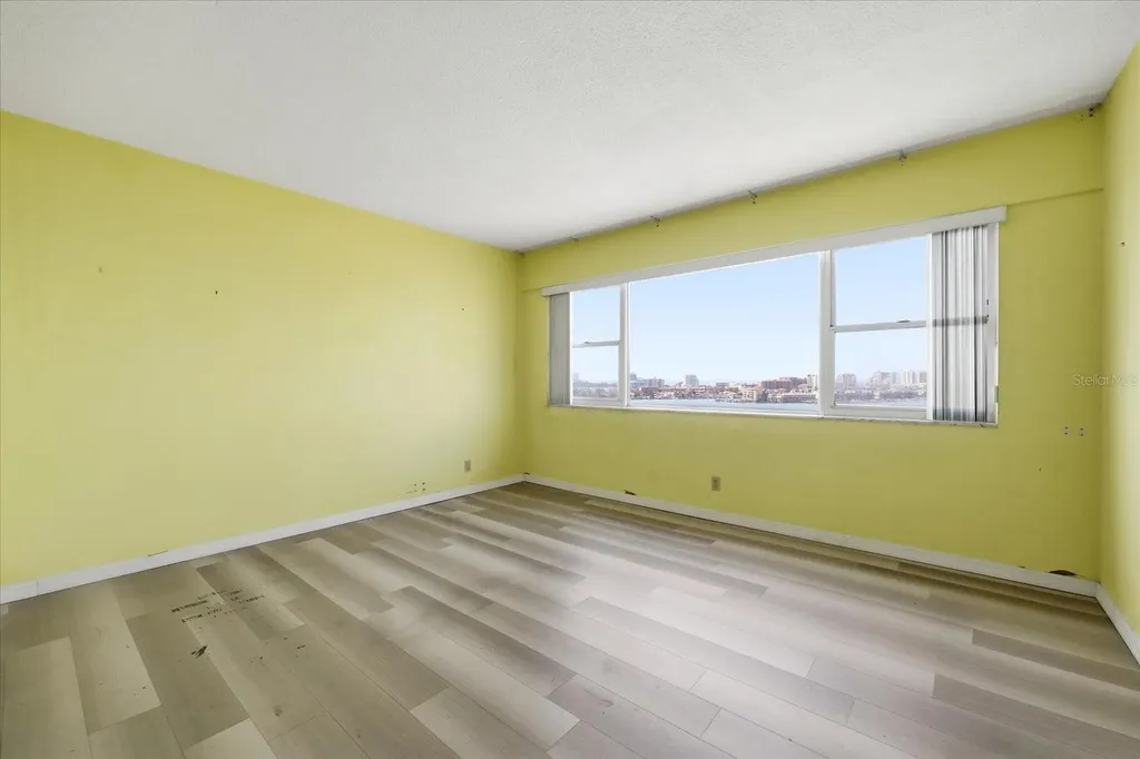 31 Island Way Clearwater Beach FL 33767